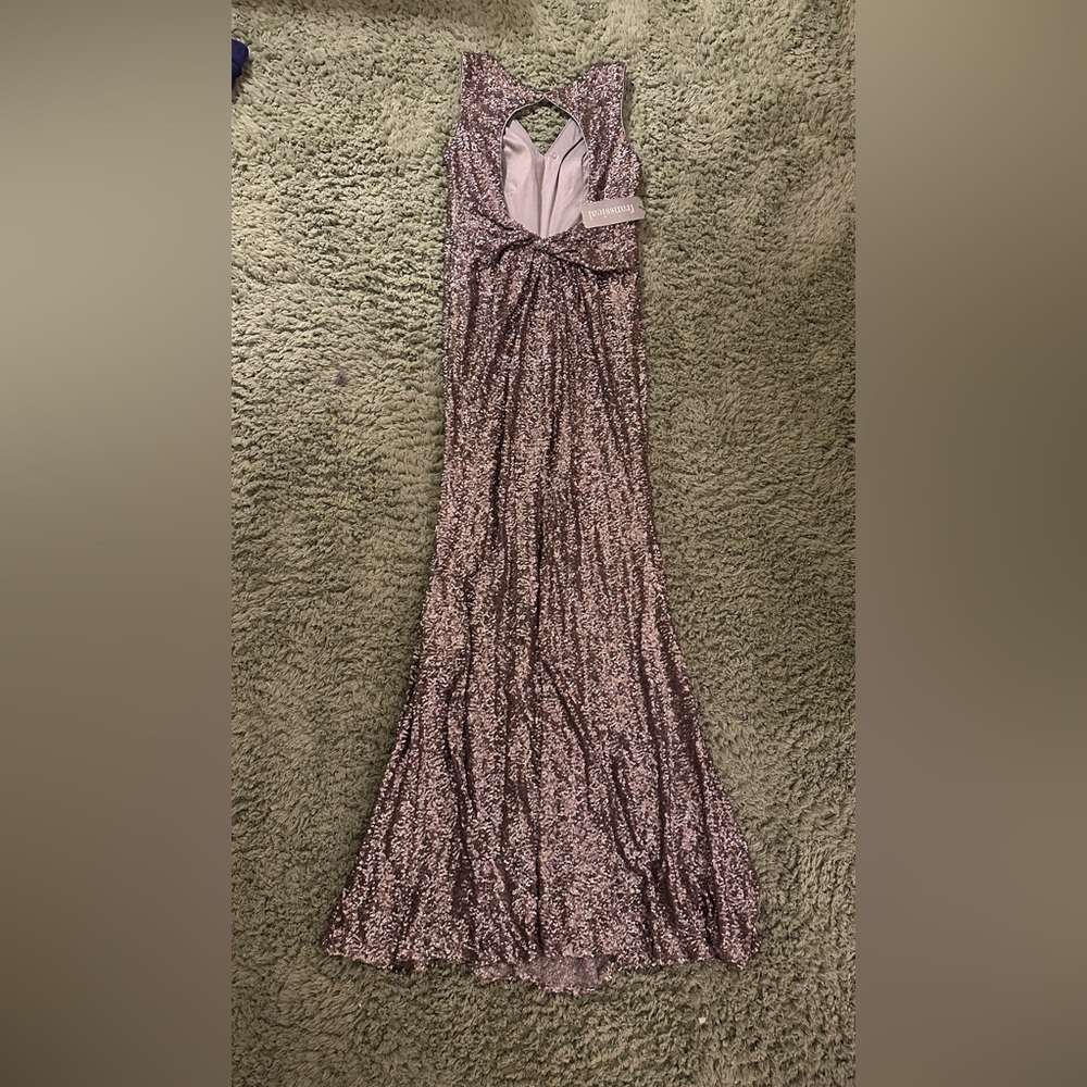 NWT Franssical Silver Sequin Gown with Back Cut Out Size 6 - Picture 11 of 11